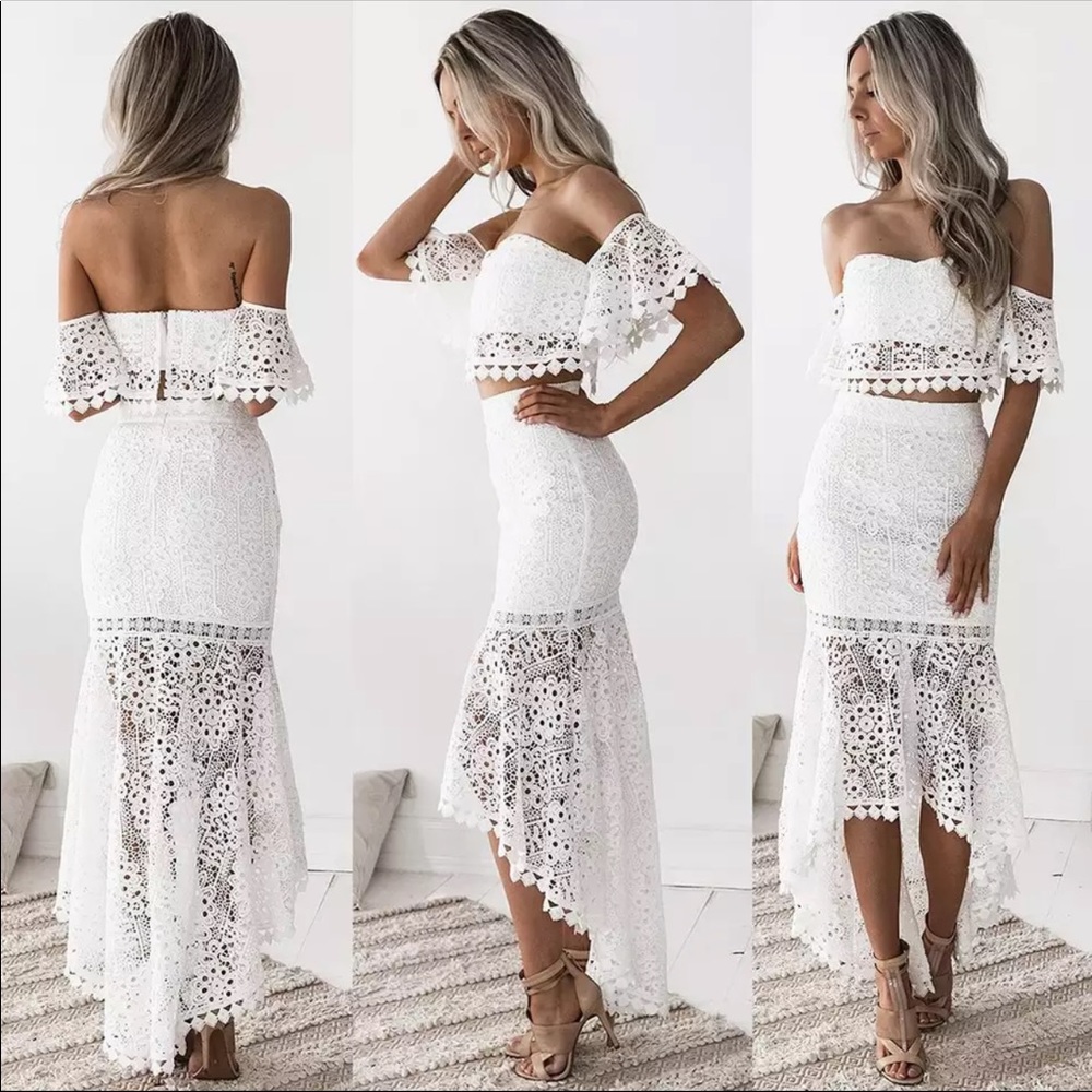 New! HOST PICK! 2 piece lace skirt set.
